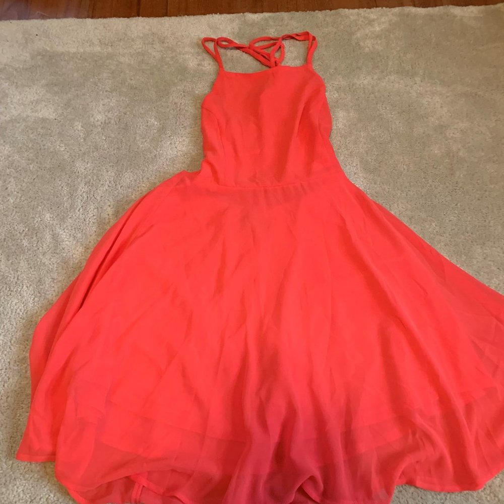 Lulu's Good Deeds Lace Up Back Dress Bright Coral Size M - Picture 1 of 9